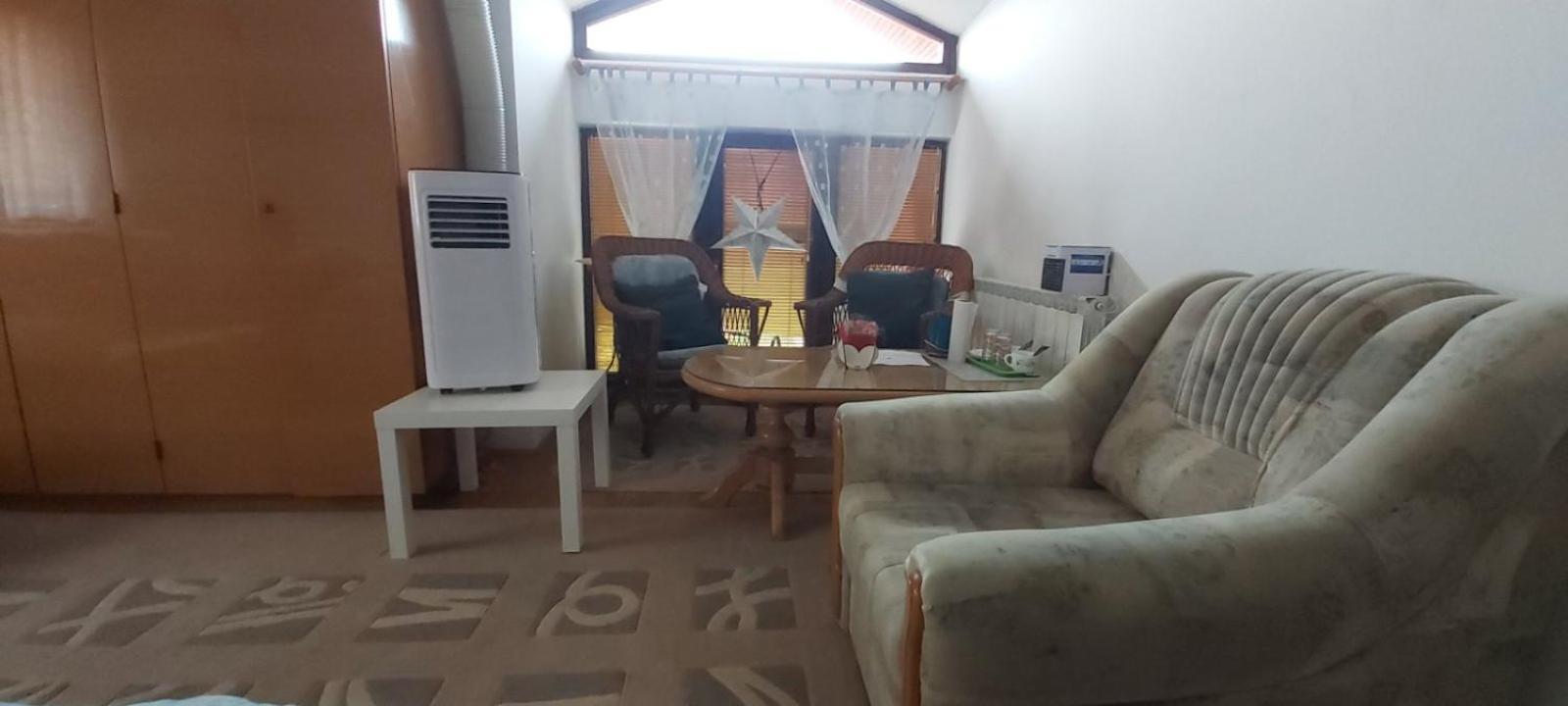 Hotel Sobe Majda Visoko Exteriér fotografie